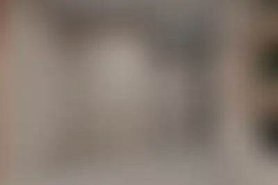 Гостевой санузел — удобно после прогулки с ребенком или для гостей.